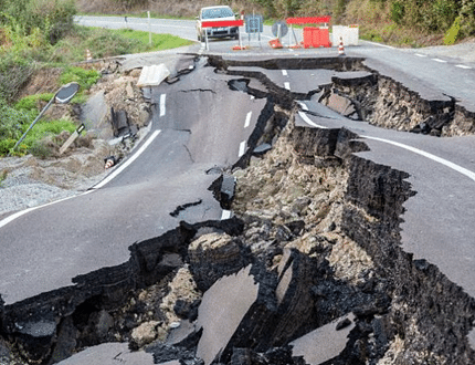 Kaikoura broken road